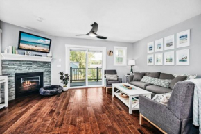 Lakescape, Modern 3BD Townhome Near Downtown and Wineries